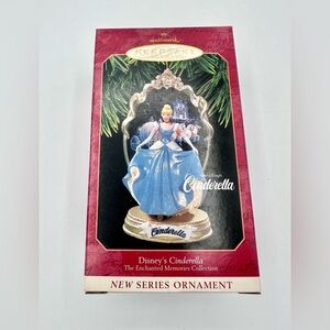 Hallmark Keepsake Disneys Cinderella Ornament